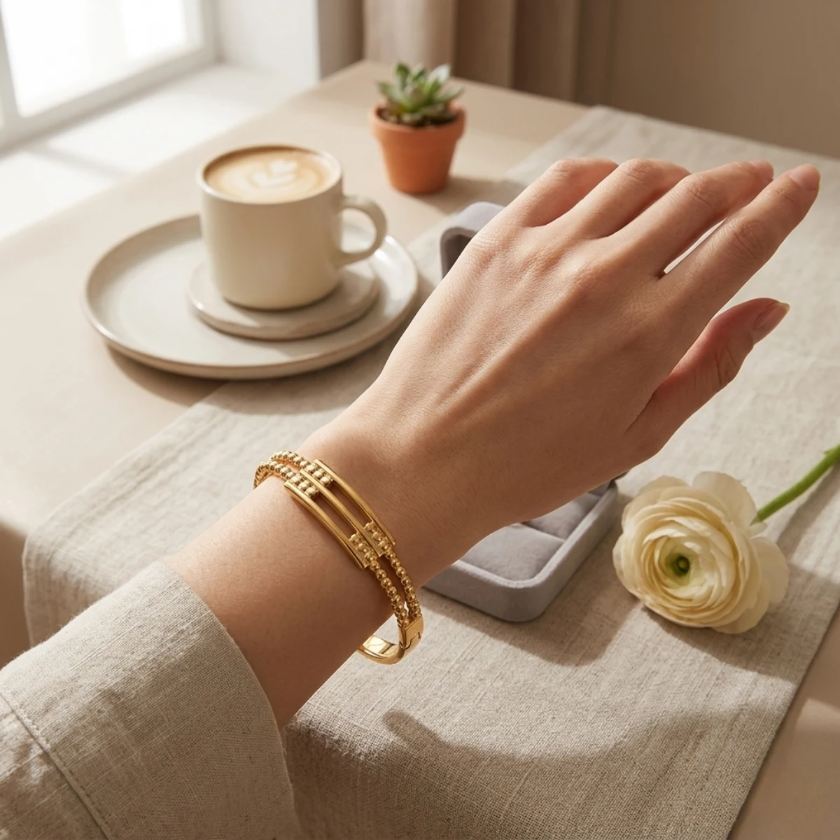 Gold Rope Detail Bangle with Triple Bar Centre | Zeray - Image 9