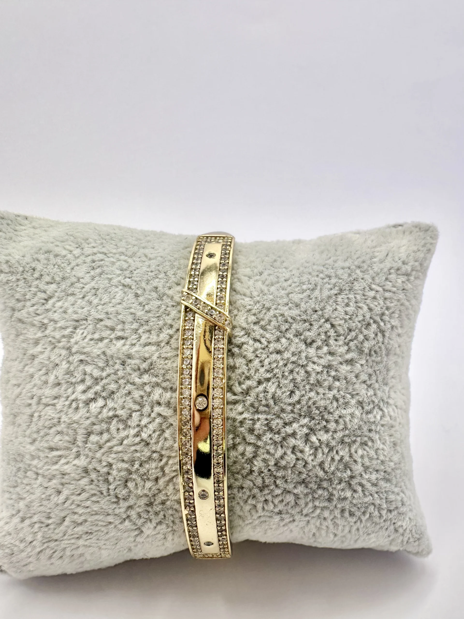 Gold Double-Row Crystal Pavé Bangle with X-Cross | Xuping 14K | Zeray - Image 3