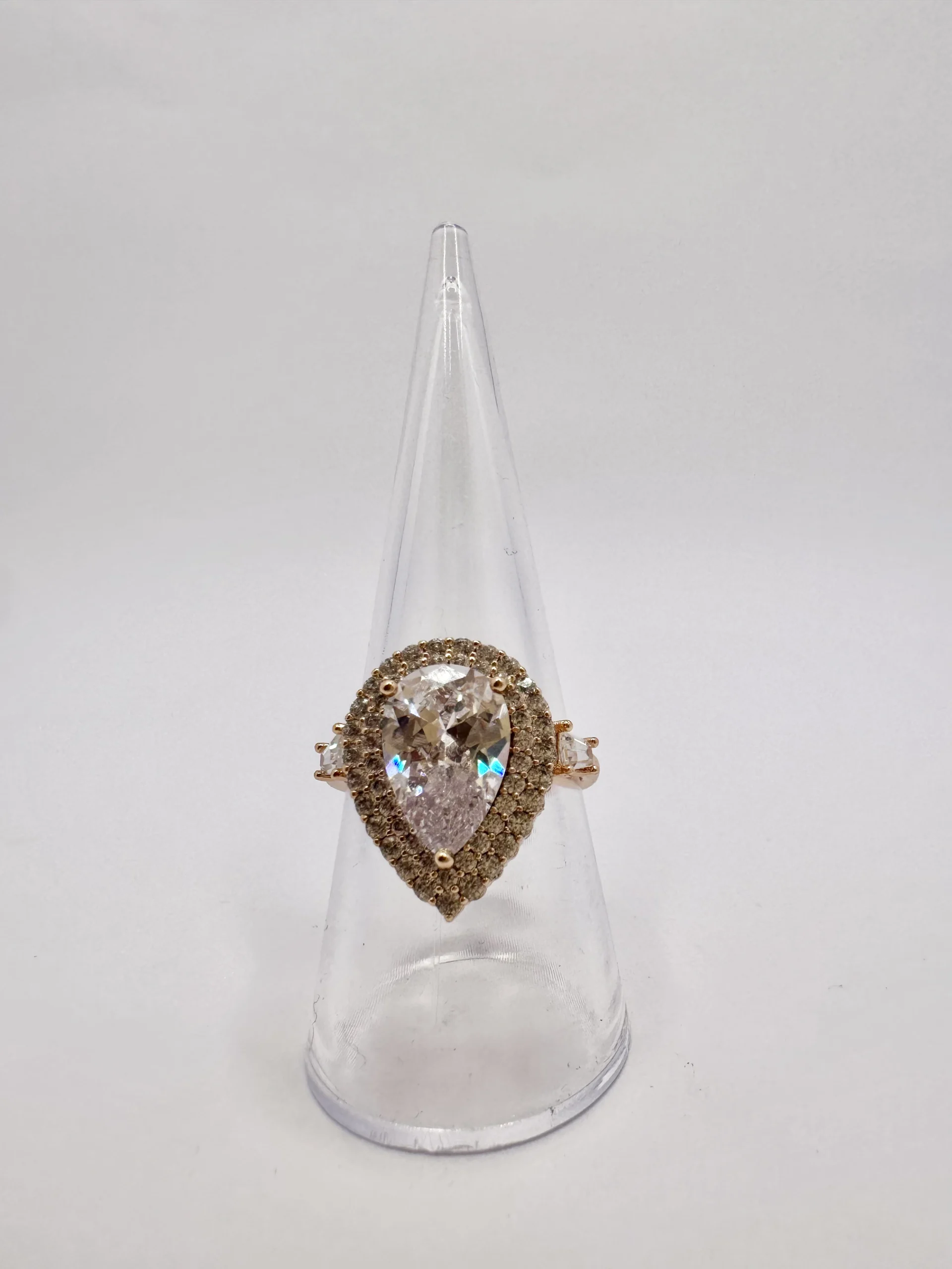 18K Gold Plated Halo Crystal Cocktail Ring | Solitaire | Zeray - Image 3