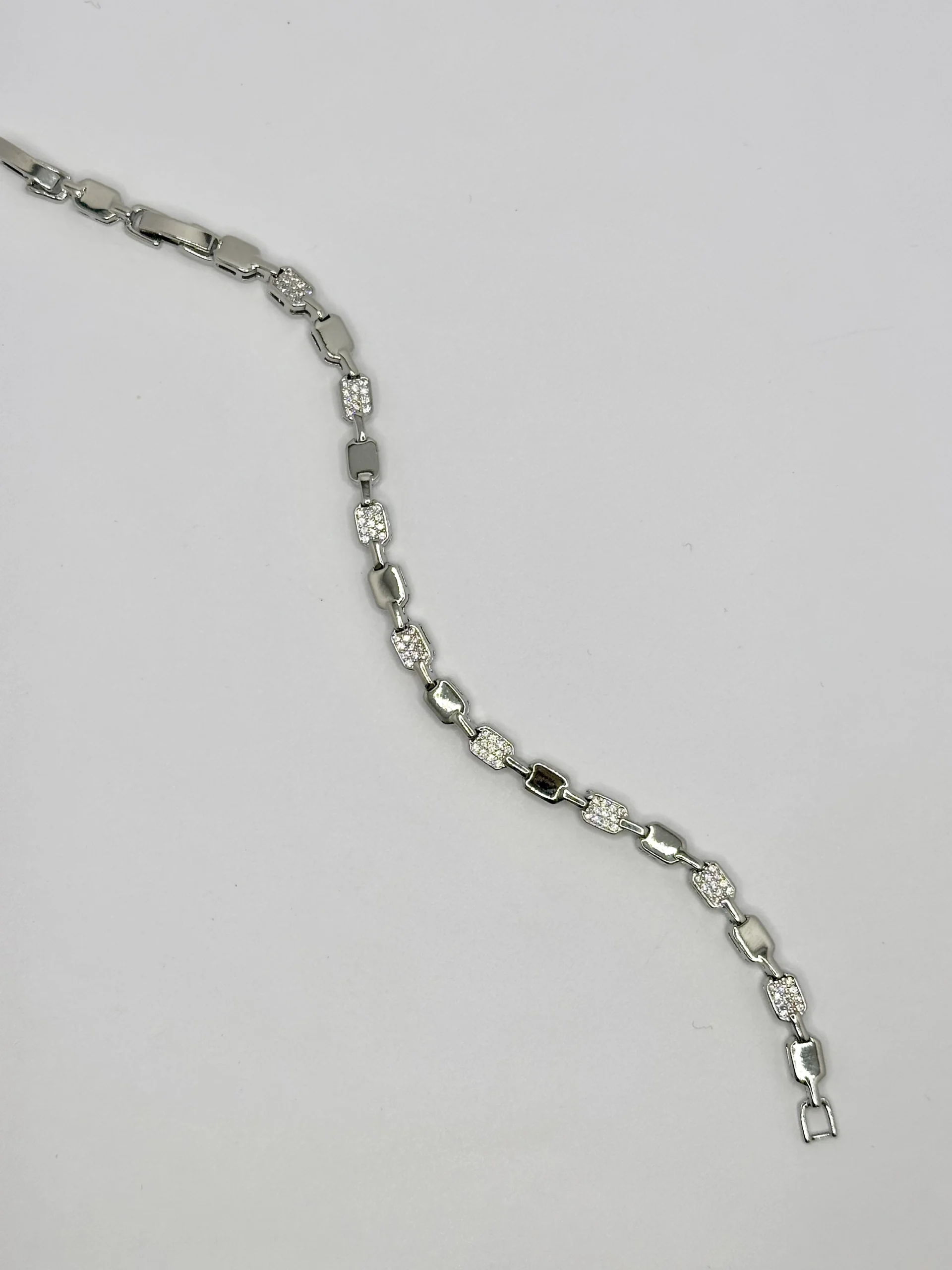 18K Gold Plated Silver Alternating Square Pavé Link Bracelet | Zeray - Image 4